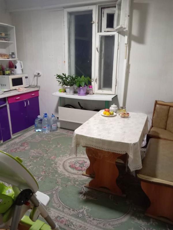 3-комн. квартира, 74 м², 2/2 этаж