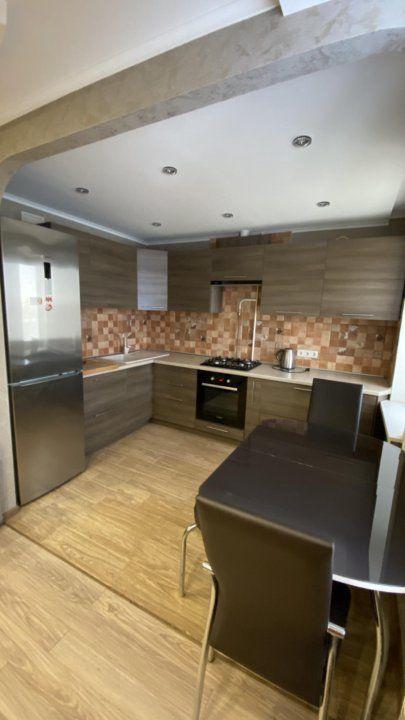 2-комн. квартира, 50 м², 8/10 этаж