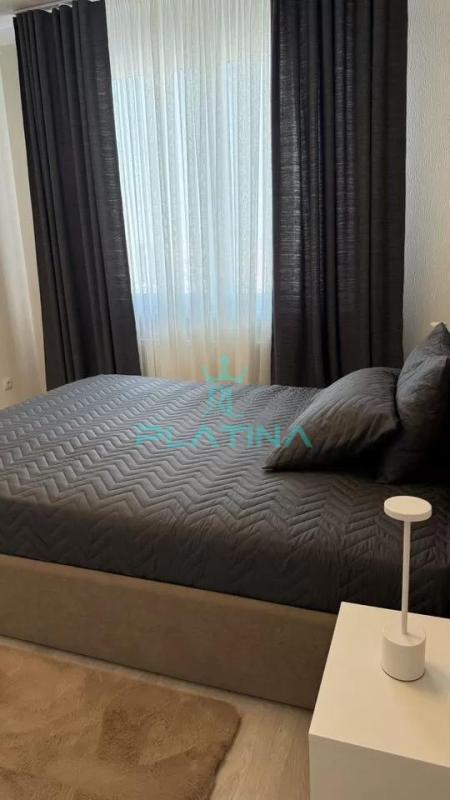 1-комн. квартира, 53 м², 16/17 этаж