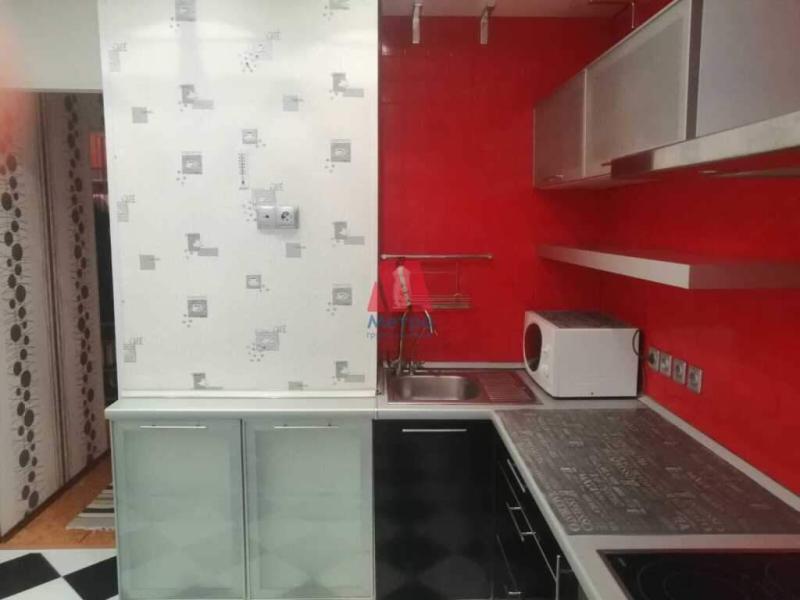 2-комн. квартира, 50 м², 6/12 этаж