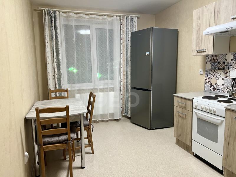 3-комн. квартира, 75 м², 2/20 этаж