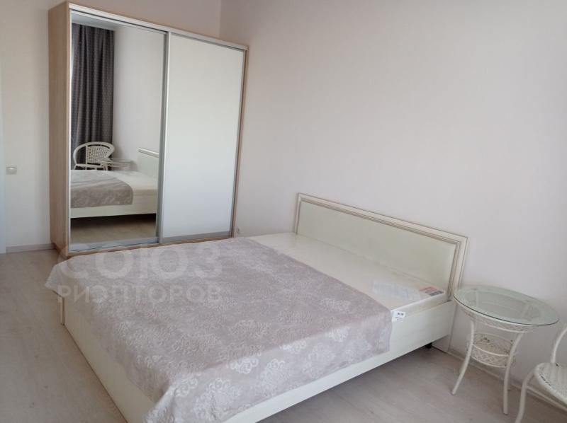 2-комн. квартира, 47 м², 4/24 этаж