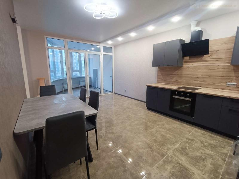 3-комн. квартира, 100 м², 11/23 этаж
