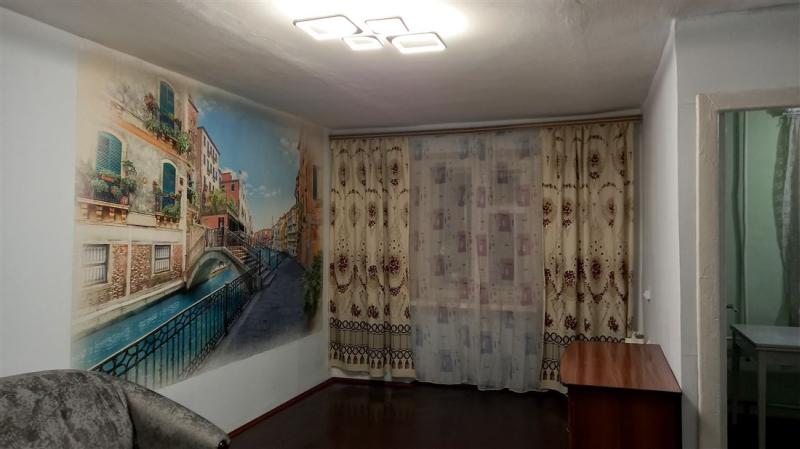 2-комн. квартира, 44 м², 2/5 этаж