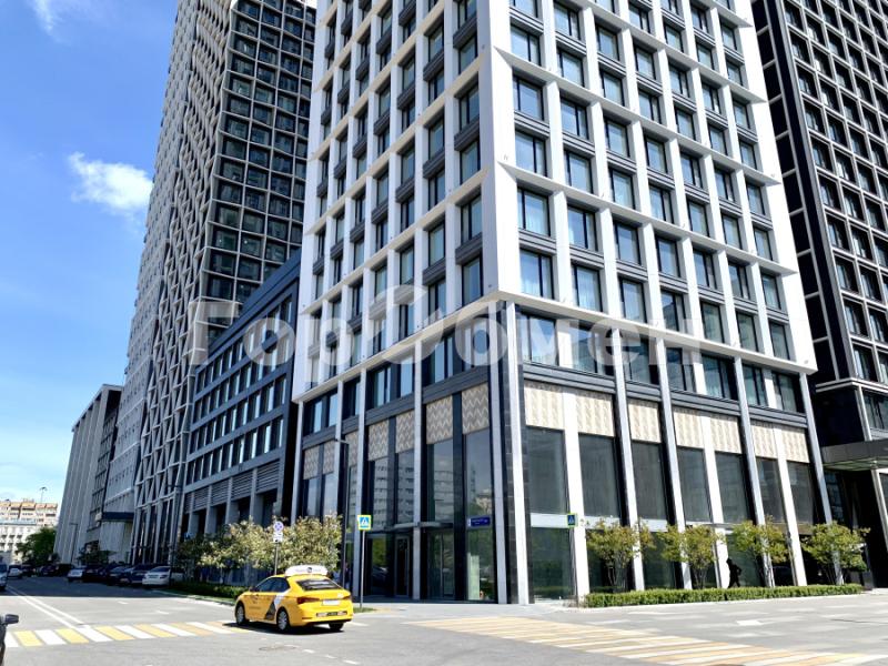 2-комн. квартира, 70 м², 13/39 этаж