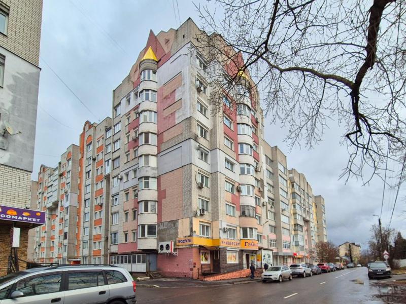 3-комн. квартира, 130 м², 9/9 этаж
