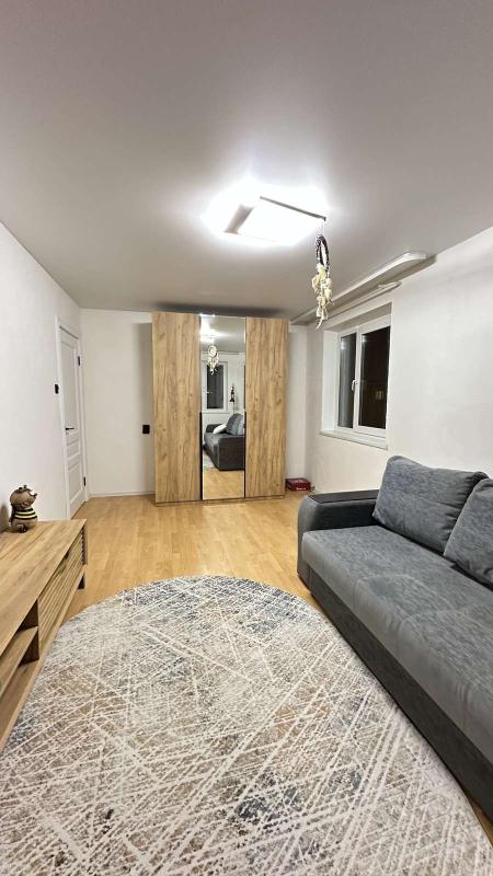 2-комн. квартира, 45 м², 5/5 этаж