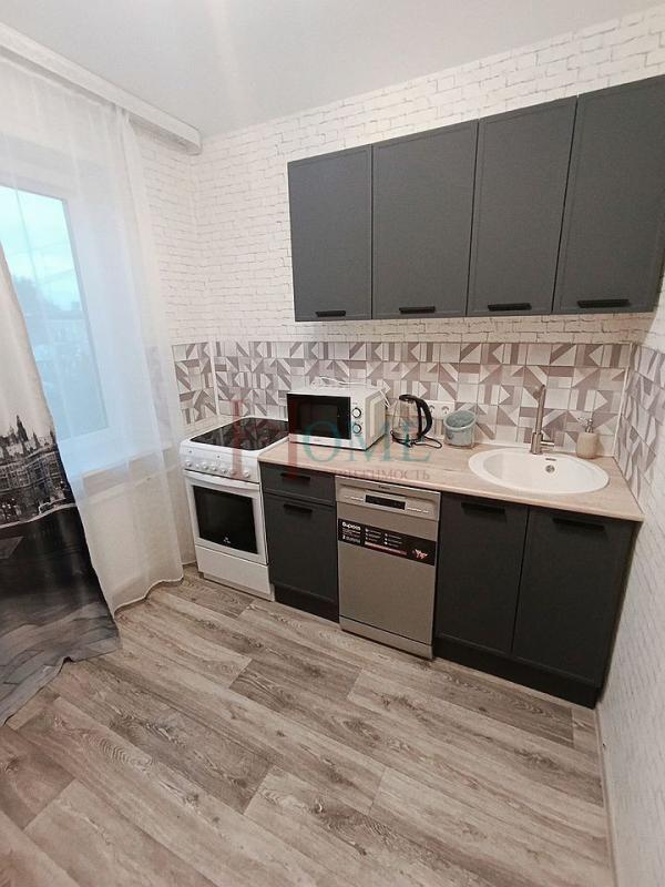 2-комн. квартира, 43 м², 5/5 этаж