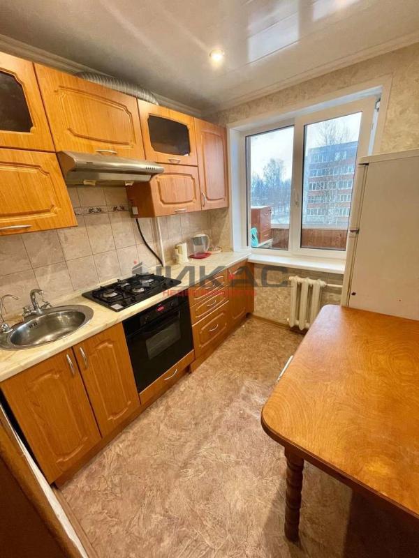 1-комн. квартира, 30 м², 3/5 этаж