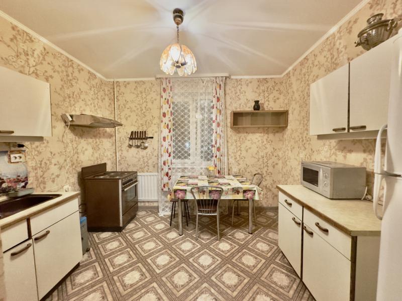 1-комн. квартира, 38 м², 2/12 этаж