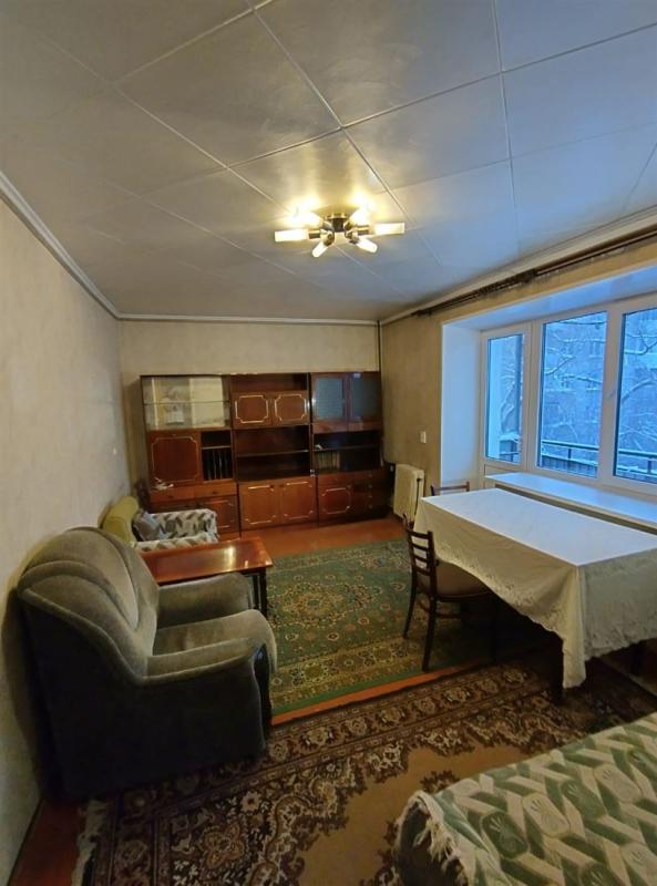 2-комн. квартира, 44 м², 3/9 этаж