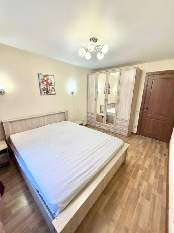 2-комн. квартира, 52 м², 6/7 этаж