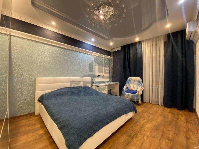 2-комн. квартира, 55 м², 3/5 этаж