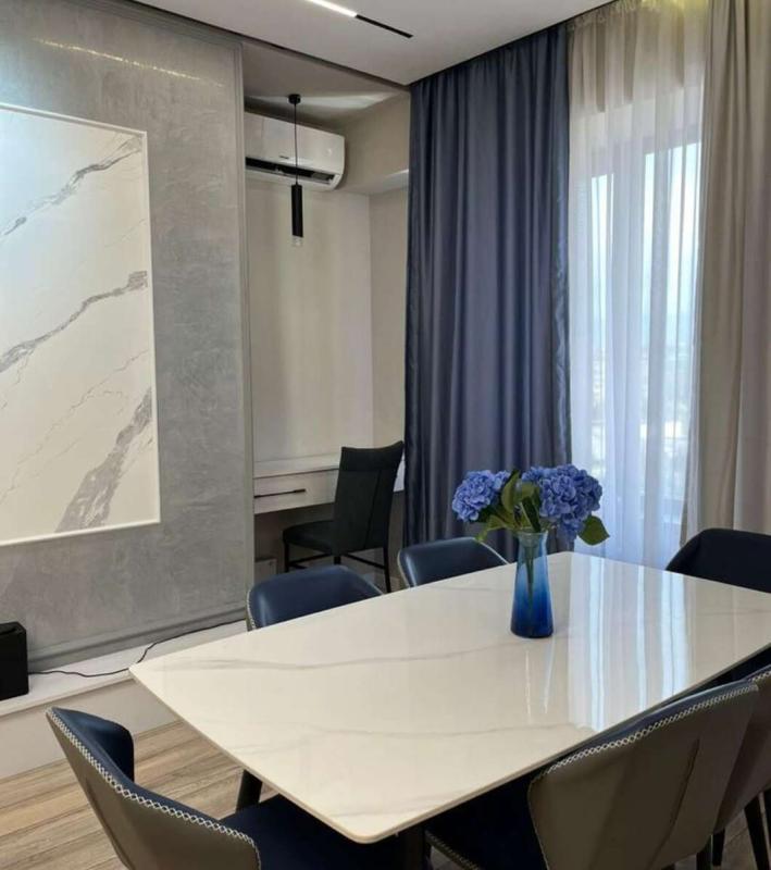 2-комн. квартира, 47 м², 7/9 этаж