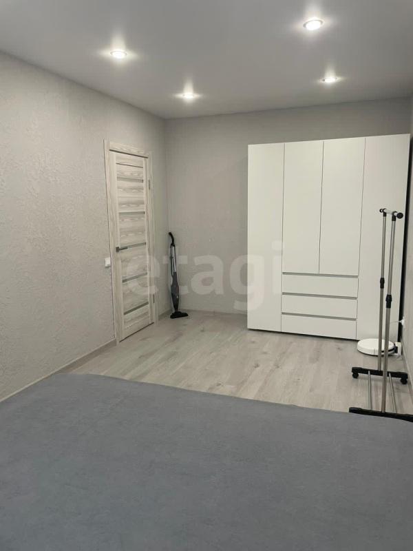 2-комн. квартира, 40 м², 9/10 этаж