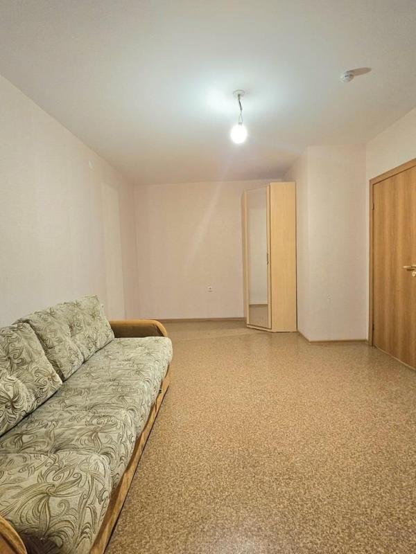 1-комн. квартира, 35 м², 12/18 этаж
