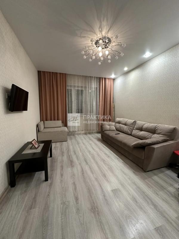 2-комн. квартира, 50 м², 10/17 этаж