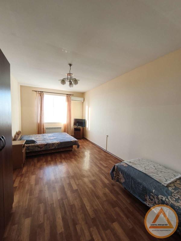 1-комн. квартира, 40 м², 3/3 этаж