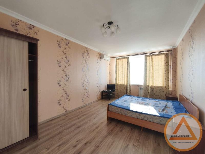 1-комн. квартира, 43 м², 3/4 этаж