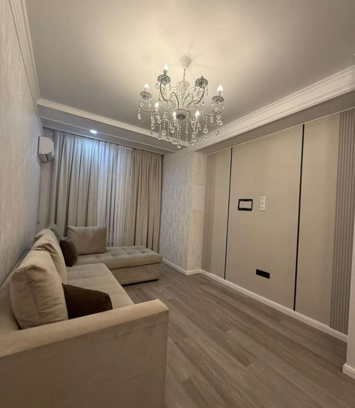 1-комн. квартира, 46 м², 3/25 этаж