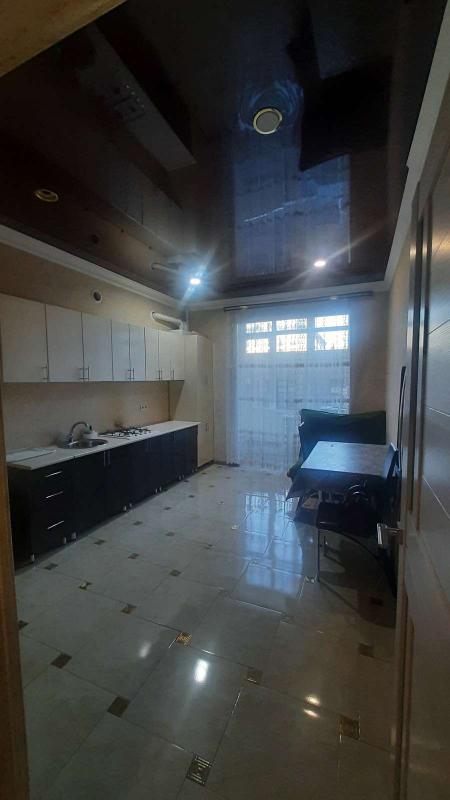 1-комн. квартира, 47 м², 2/8 этаж
