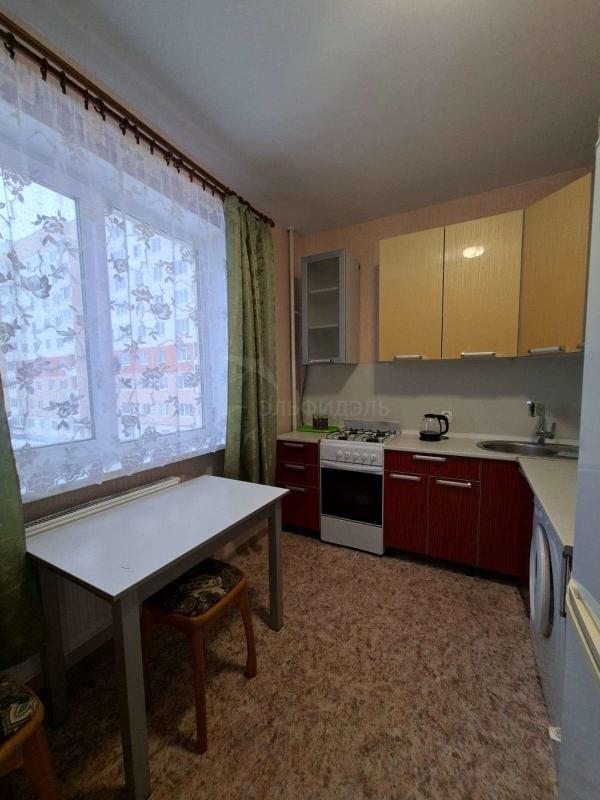 1-комн. квартира, 37 м², 3/9 этаж