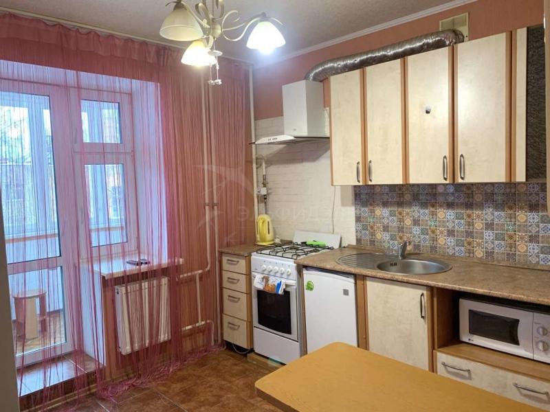 1-комн. квартира, 42 м², 2/9 этаж