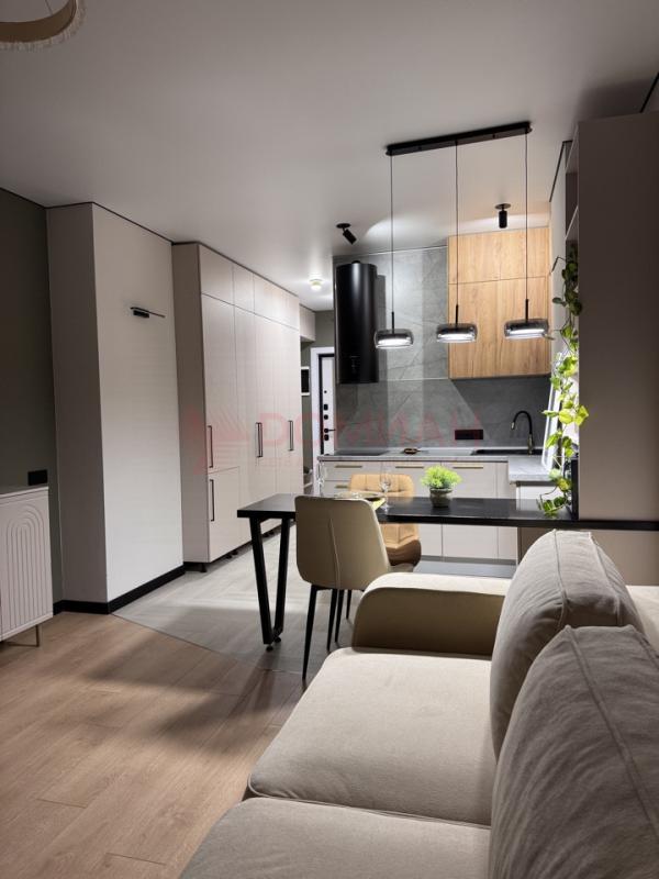 Квартира-Студия, 29 м², 14/27 этаж