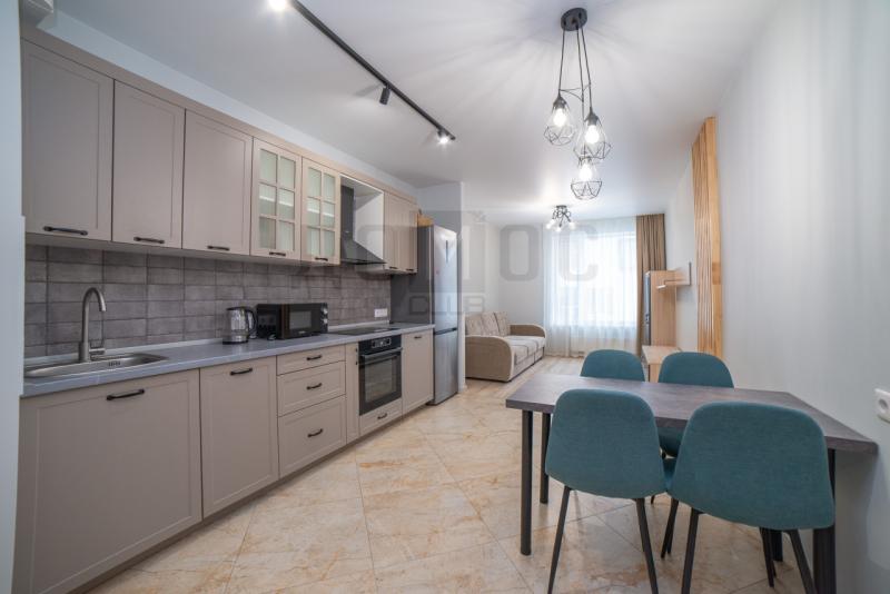 3-комн. квартира, 82 м², 4/17 этаж