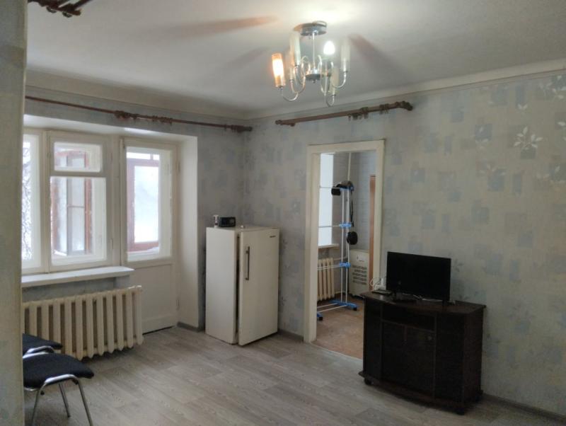 2-комн. квартира, 43 м², 2/5 этаж