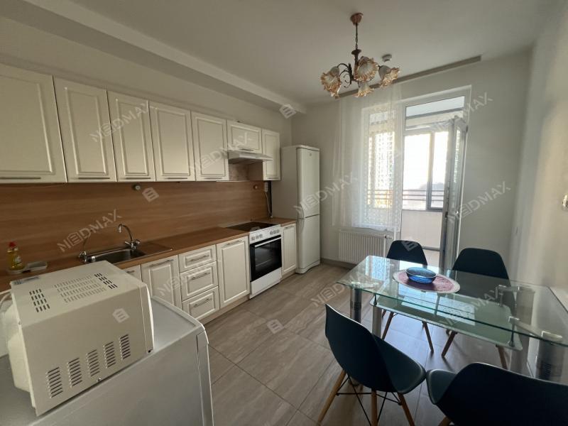 2-комн. квартира, 60 м², 5/10 этаж