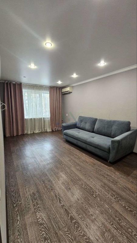 2-комн. квартира, 45 м², 3/5 этаж