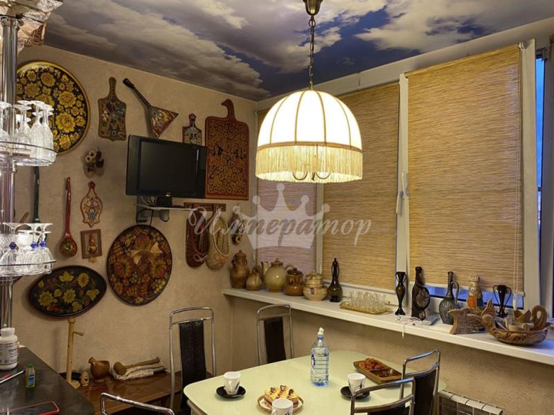 3-комн. квартира, 95 м², 9/17 этаж