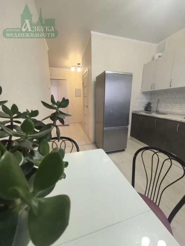 1-комн. квартира, 40 м², 1/9 этаж