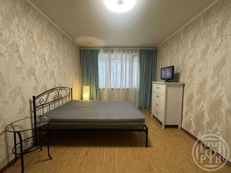 2-комн. квартира, 49 м², 6/9 этаж