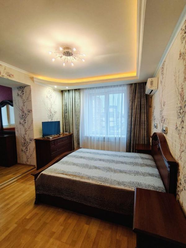 2-комн. квартира, 57 м², 7/9 этаж