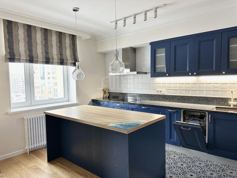 3-комн. квартира, 90 м², 5/19 этаж