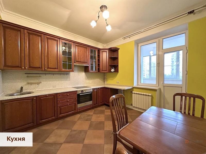 3-комн. квартира, 118 м², 3/22 этаж