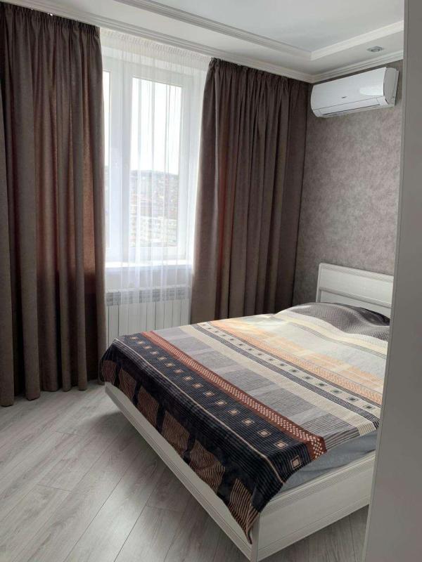 1-комн. квартира, 42 м², 12/16 этаж