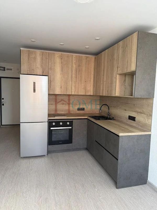 2-комн. квартира, 37 м², 18/26 этаж