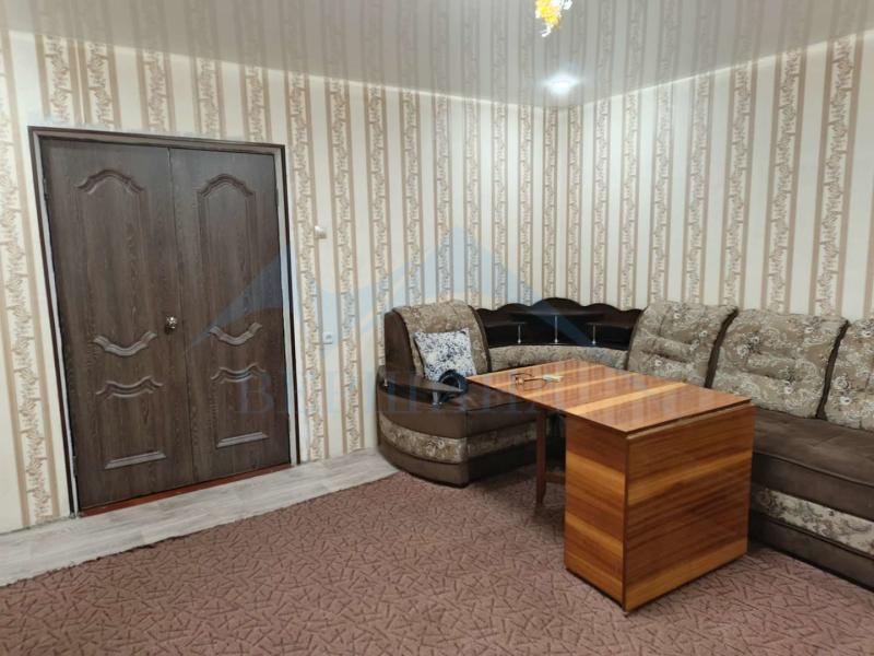 3-комн. квартира, 65 м², 1/9 этаж