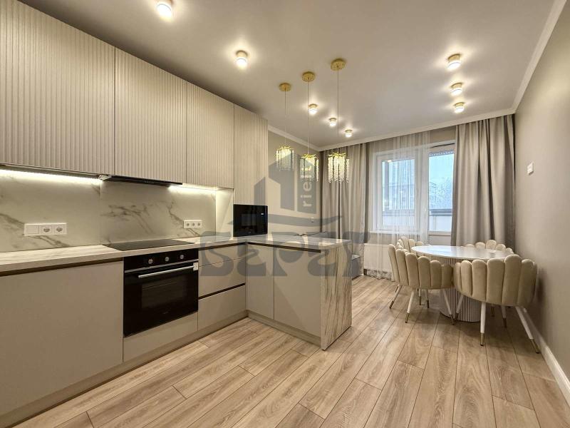 2-комн. квартира, 50 м², 3/20 этаж