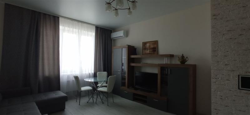 2-комн. квартира, 47 м², 4/24 этаж