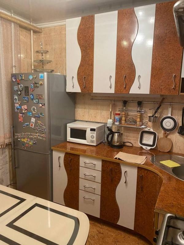 2-комн. квартира, 52 м², 8/9 этаж