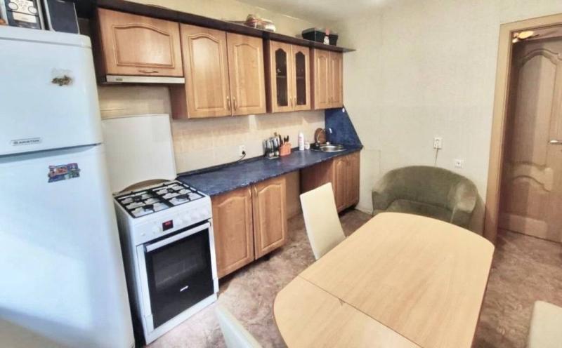 1-комн. квартира, 48 м², 1/3 этаж