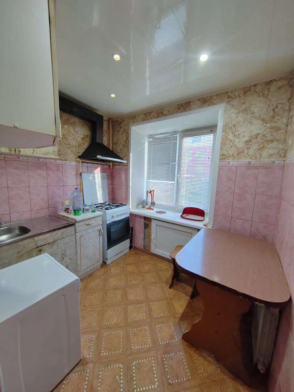 3-комн. квартира, 59 м², 1/5 этаж