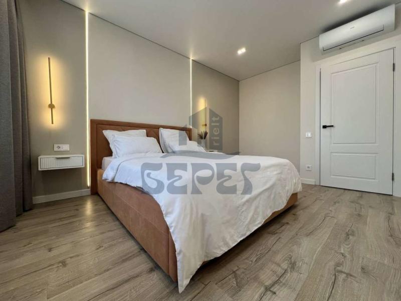 2-комн. квартира, 50 м², 10/24 этаж