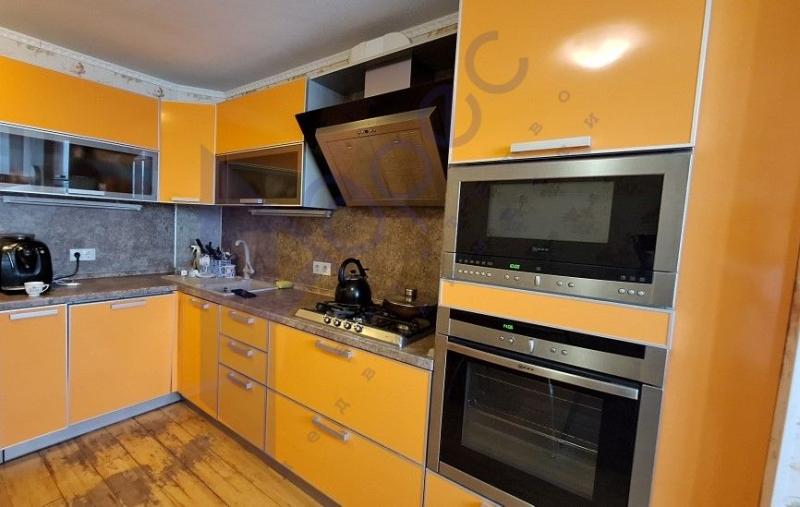 5-комн. квартира, 140 м², 10/11 этаж