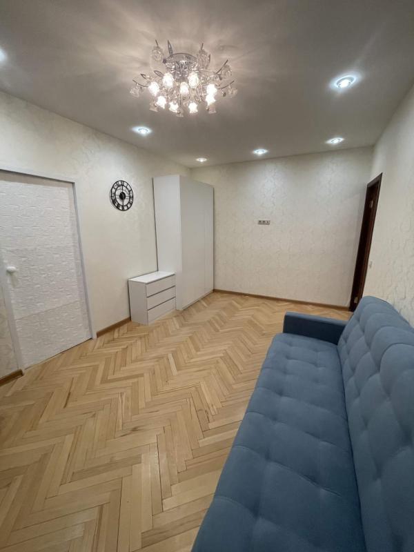 3-комн. квартира, 57 м², 4/5 этаж