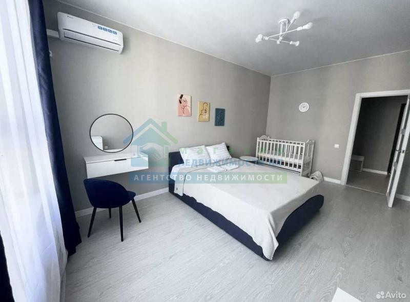 2-комн. квартира, 65 м², 16/20 этаж